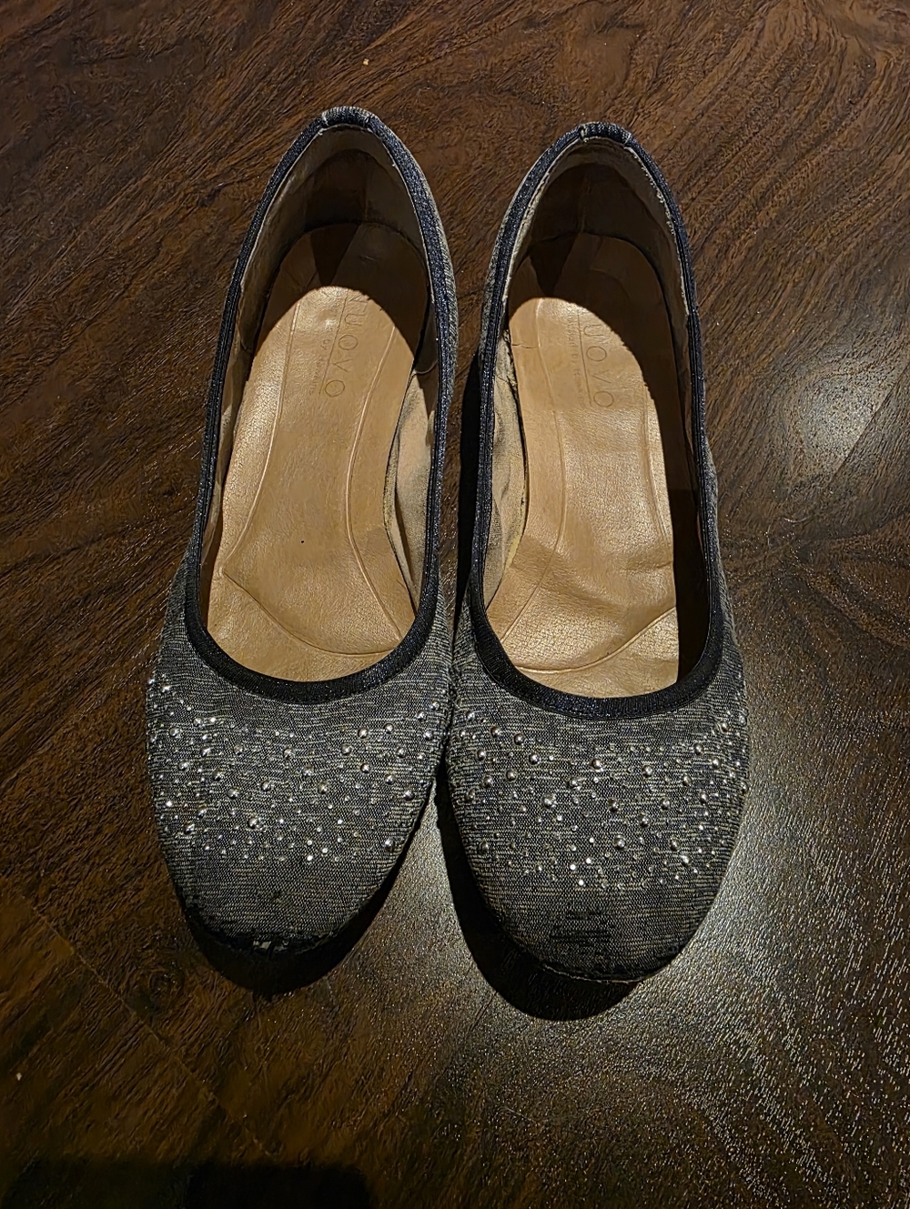 Nuovo Black Blue Flats Size 9.5